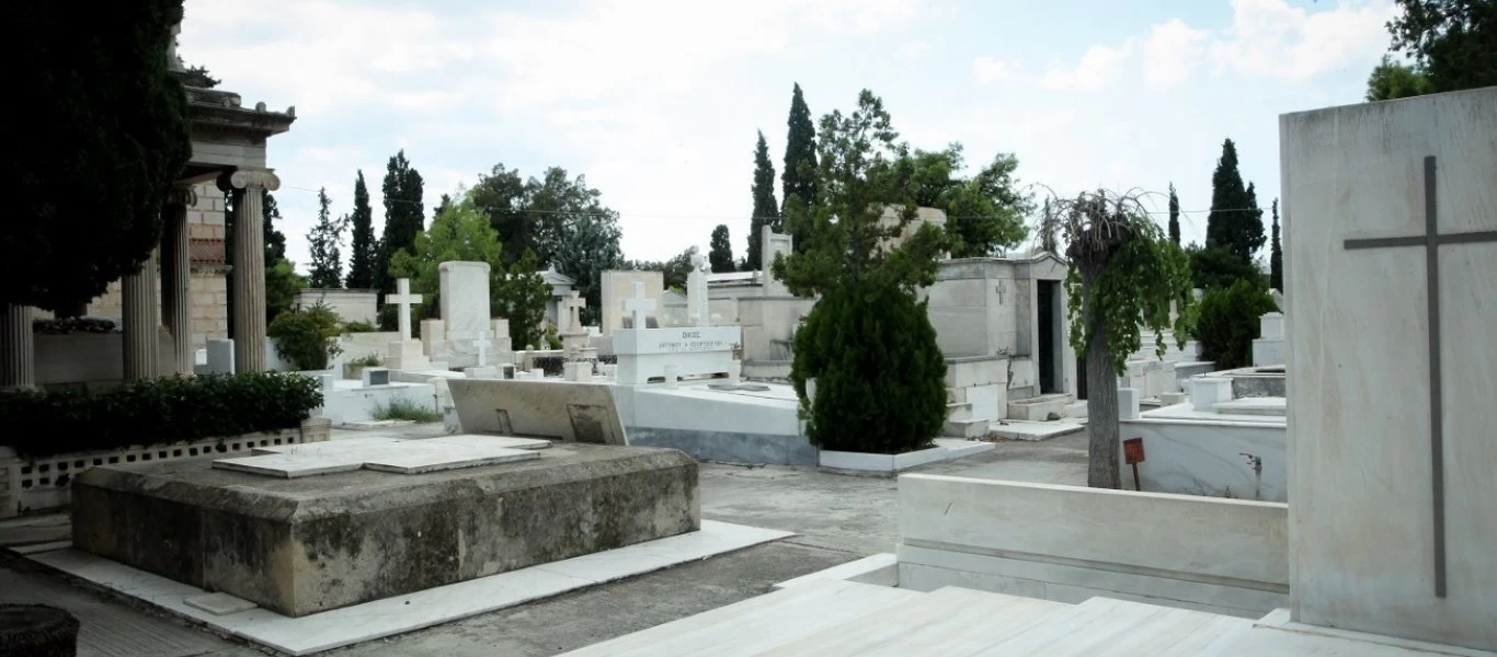 Ρόδος: Νόμιζαν ότι έθαψαν τον πατέρα τους αλλά εκείνος ήταν ζωντανός - Ποιος εν τέλει βρίσκεται στο φέρετρο;